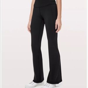 NWT Lululemon groove pant bootcut size 4 NAVY
